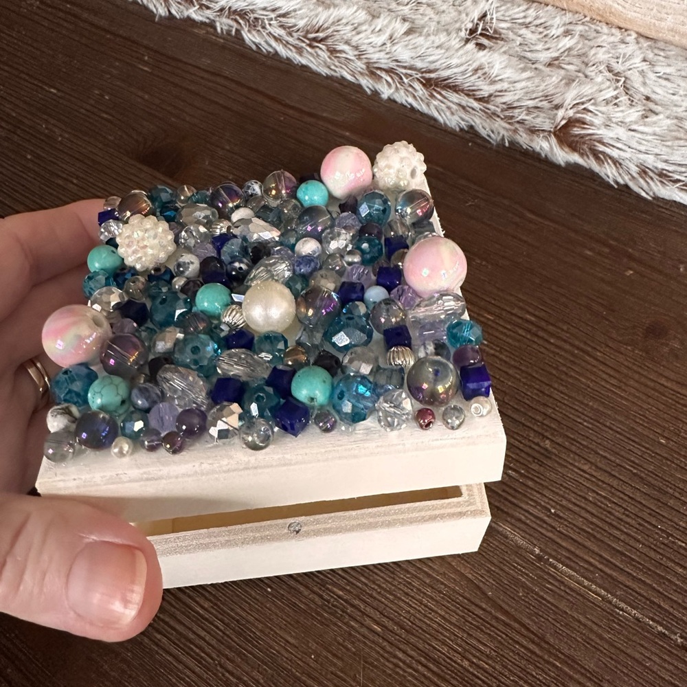 Hand Crafted Beaded Decorative Accent trinket box